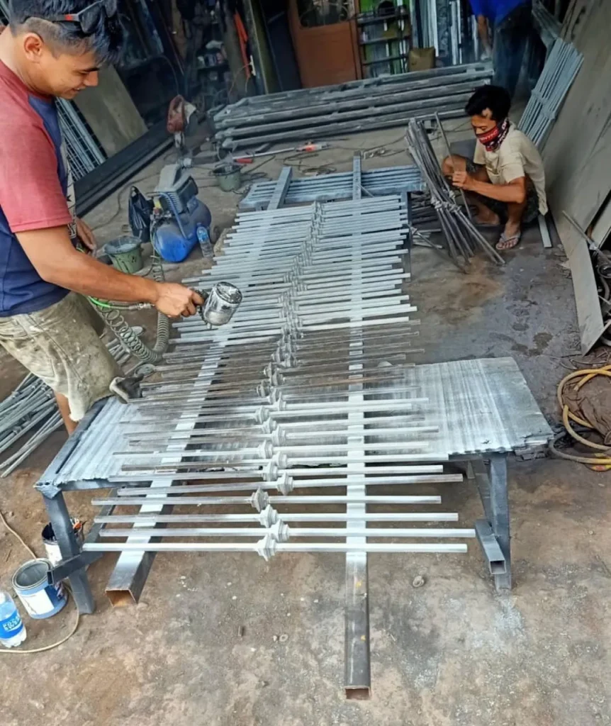 proses pengerjaan bengkel las al hadid mubarok